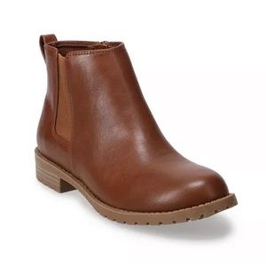 8.5 cognac Sonoma booties - worn once for a few hours don’t fit unfortunately